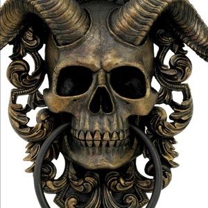 Meet your Posher, Freddie